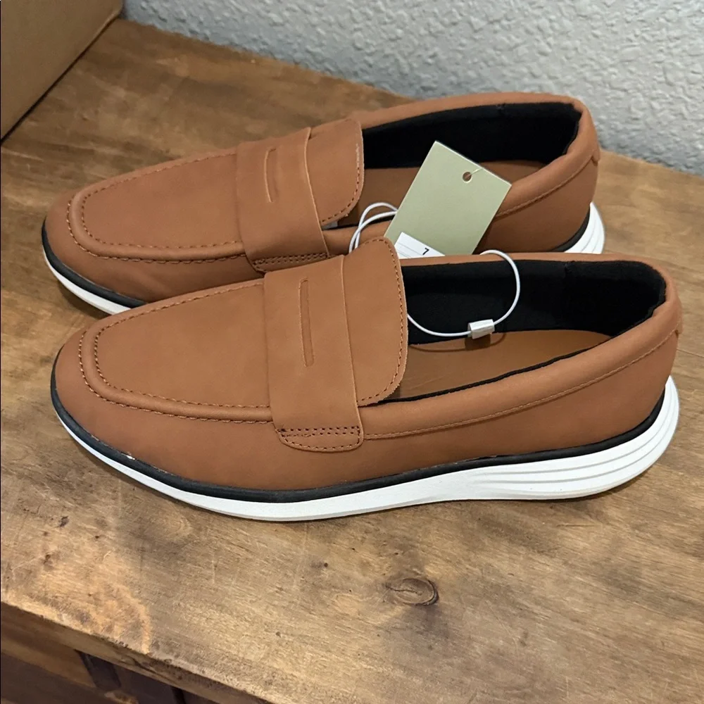 Good Fellow comfortable brown